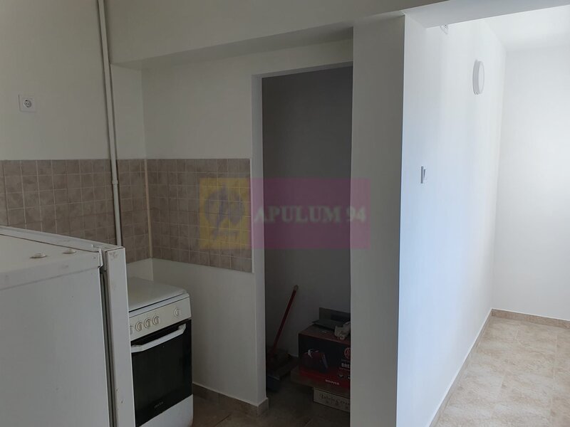 Garsoniera Calea Dorobantilor- stradal.